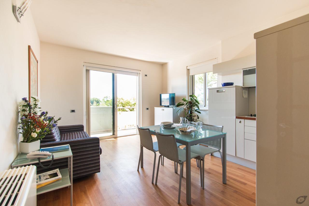 Verdeluna Aparthotel Marina di Pietrasanta Zewnętrze zdjęcie